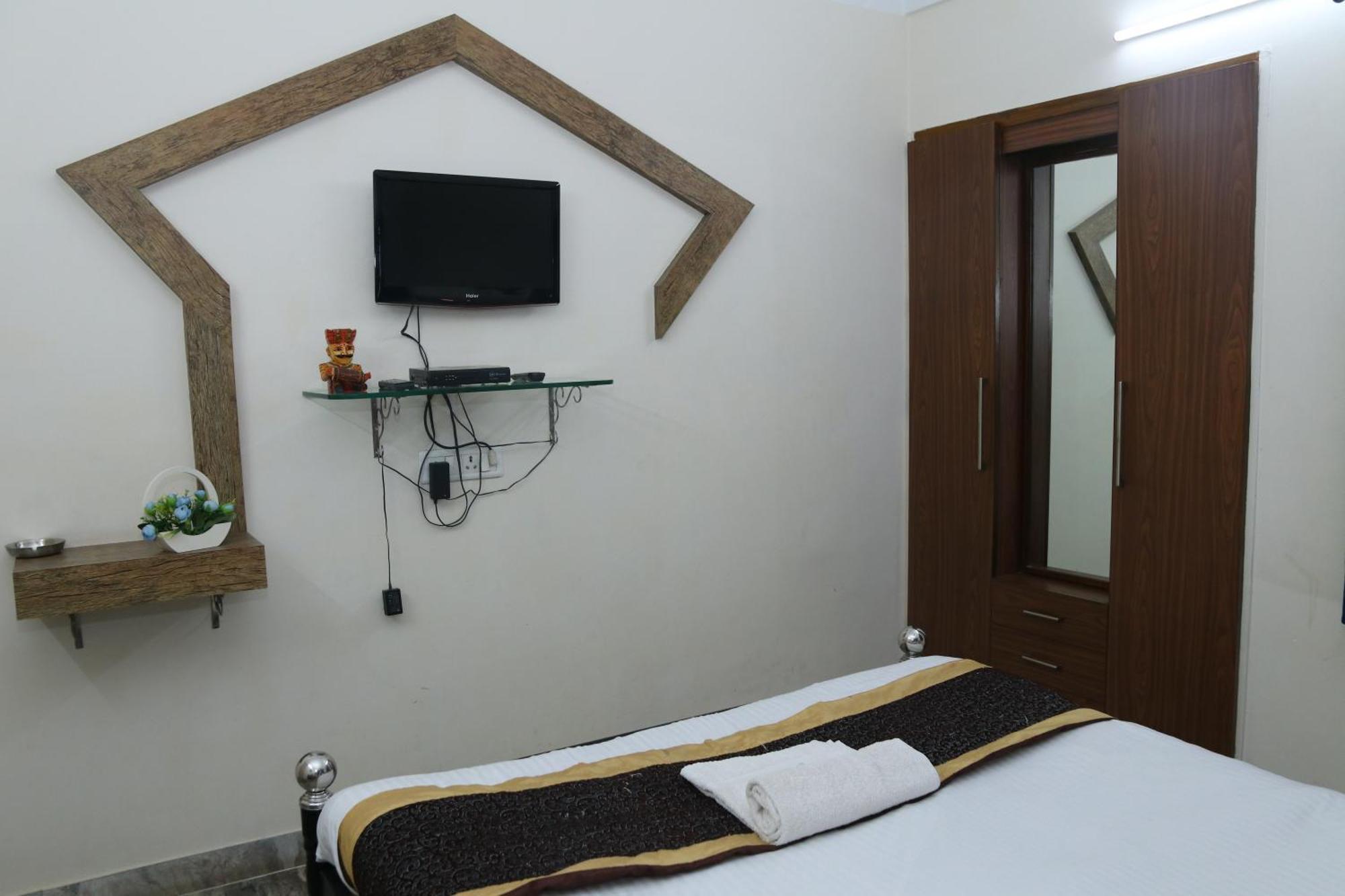 The Elite Bed & Breakfast Kolkata
